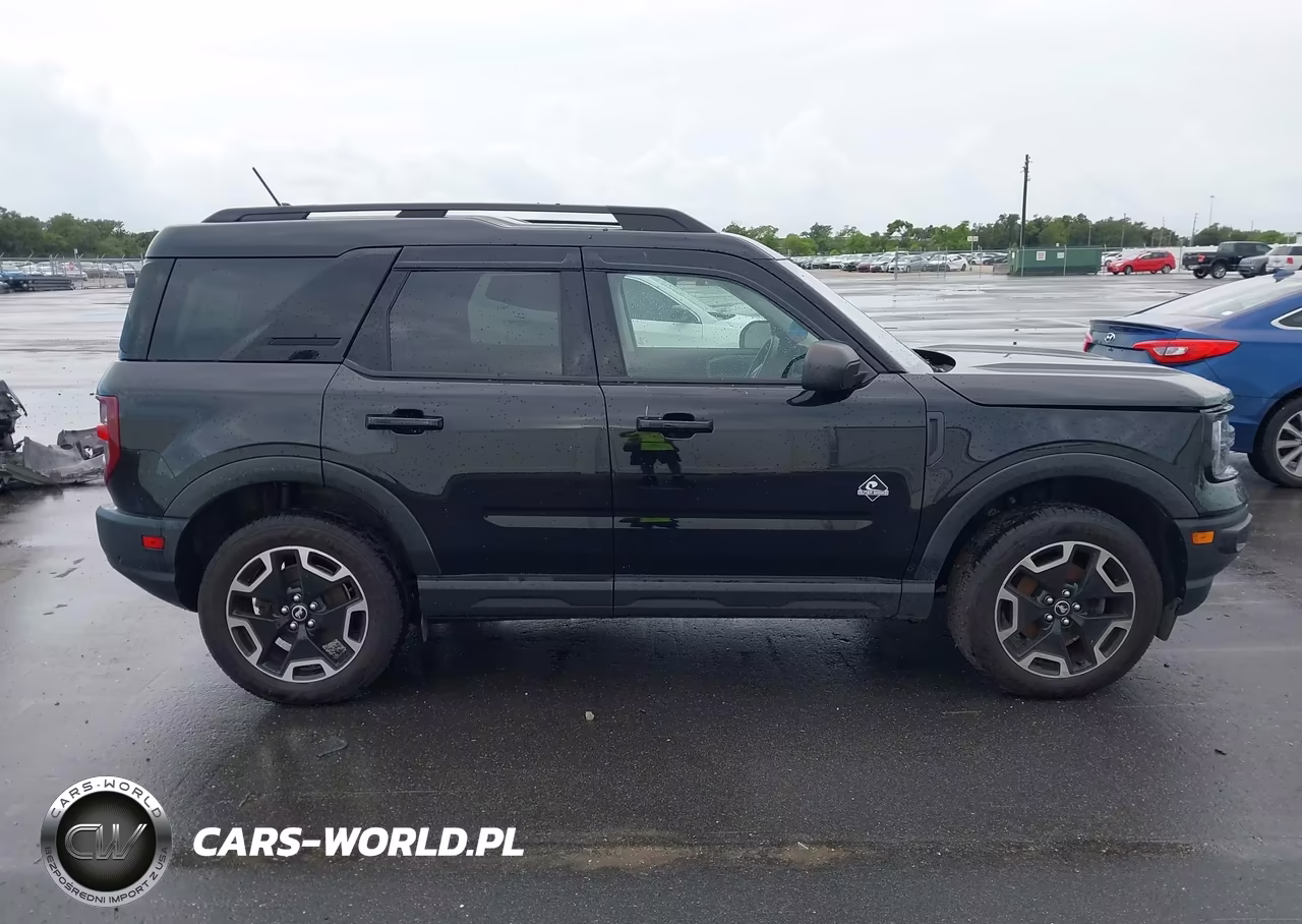 2021 Ford Bronco Sport Outer Banks VIN:3FMCR9C61MRB09060 - 13