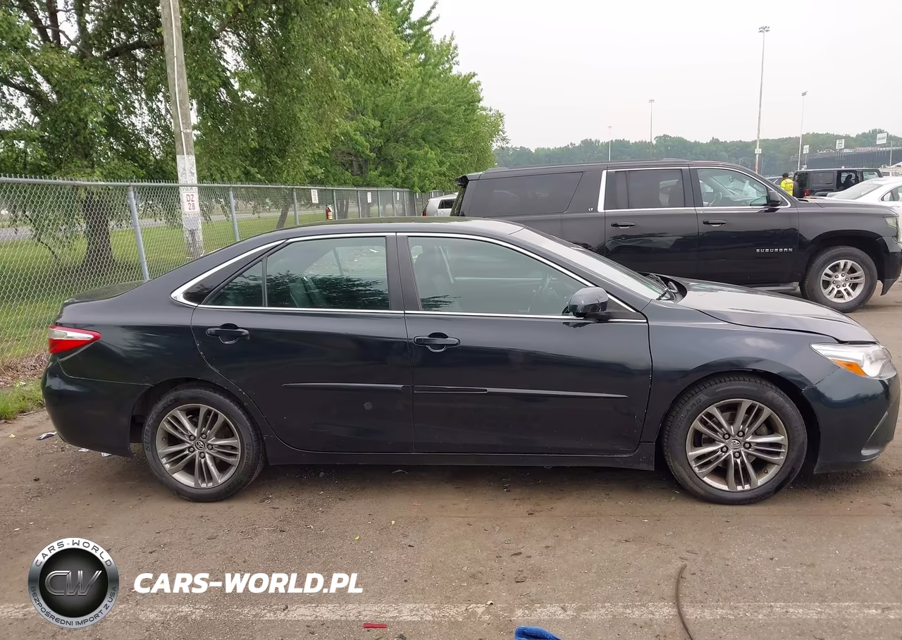2017 Toyota Camry Se VIN:4T1BF1FK7HU322267 - 12