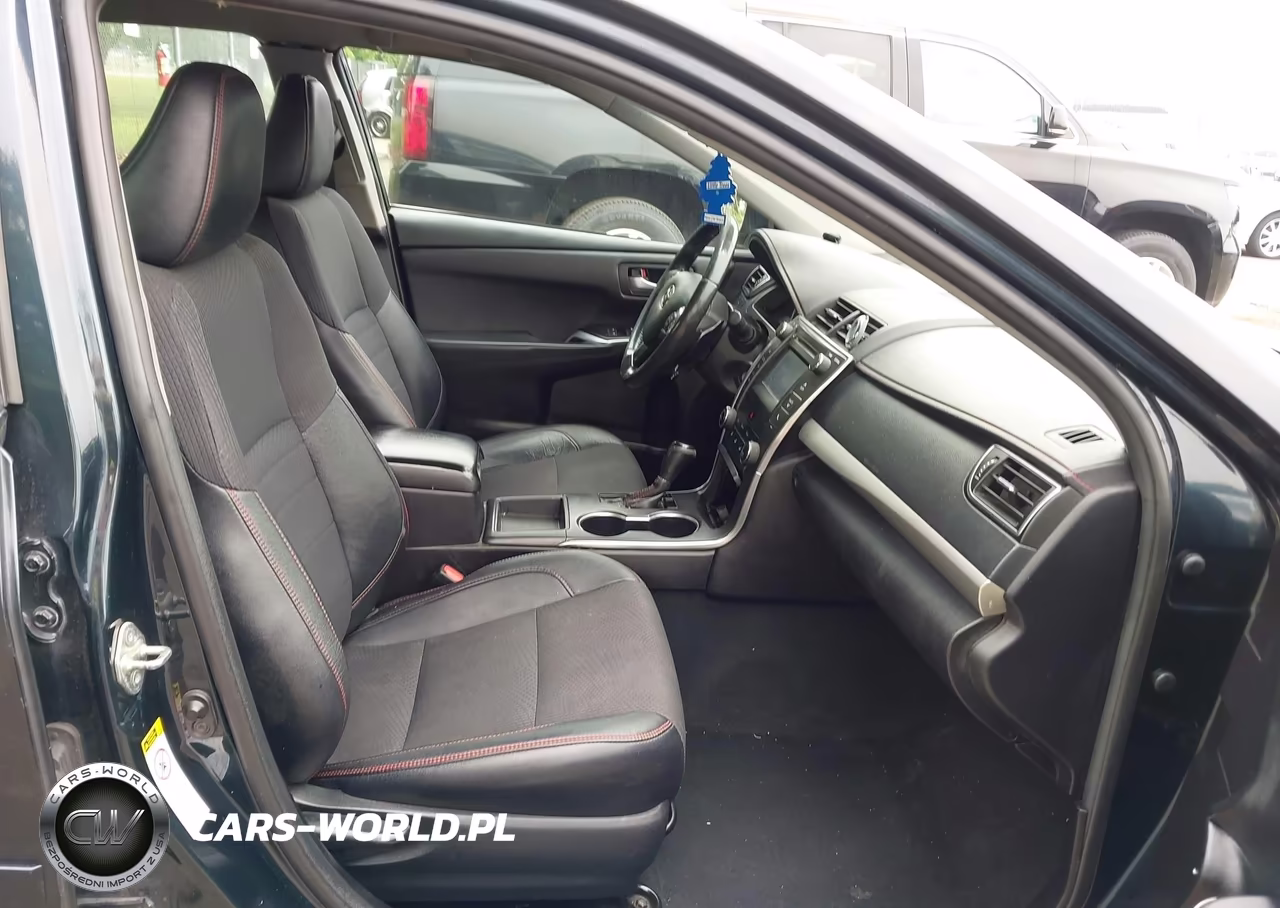 2017 Toyota Camry Se VIN:4T1BF1FK7HU322267 - 5
