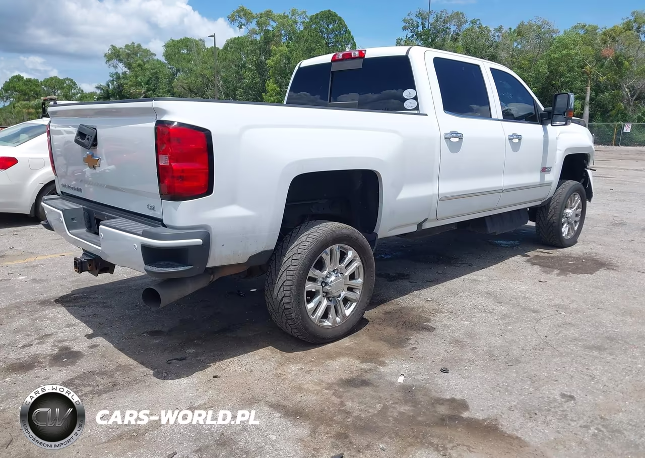 2018 Chevrolet Silverado 2500Hd Ltz VIN:1GC1KWEY5JF153665 - 4