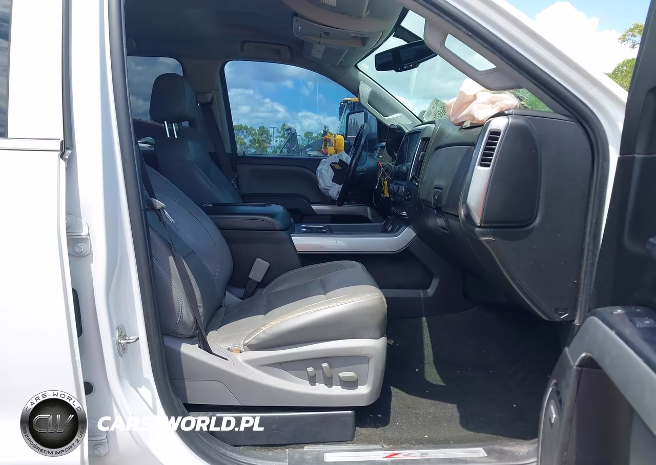 2018 Chevrolet Silverado 2500Hd Ltz VIN:1GC1KWEY5JF153665 - 5