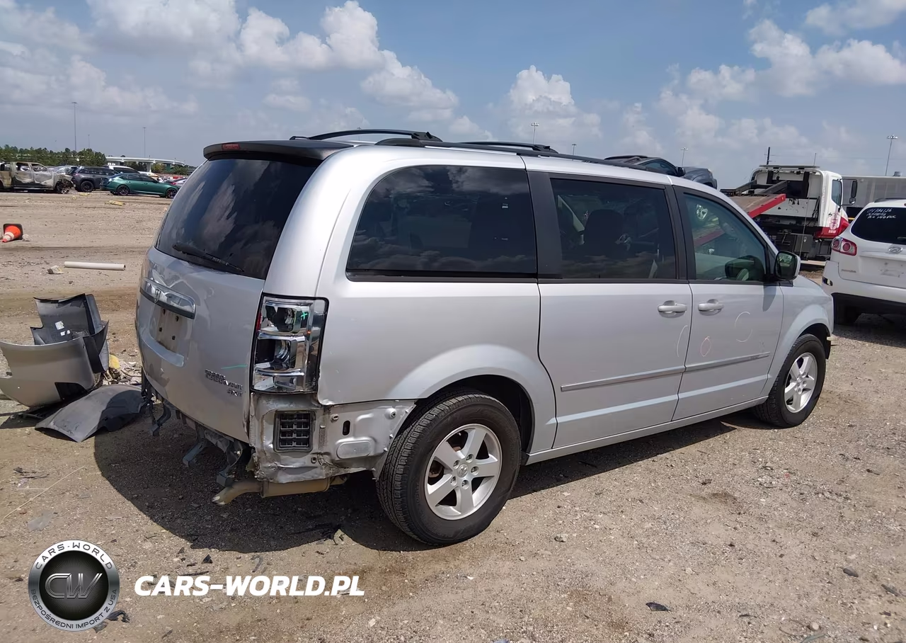 2010 Dodge Grand Caravan Sxt VIN:2D4RN5D16AR107444 - 4