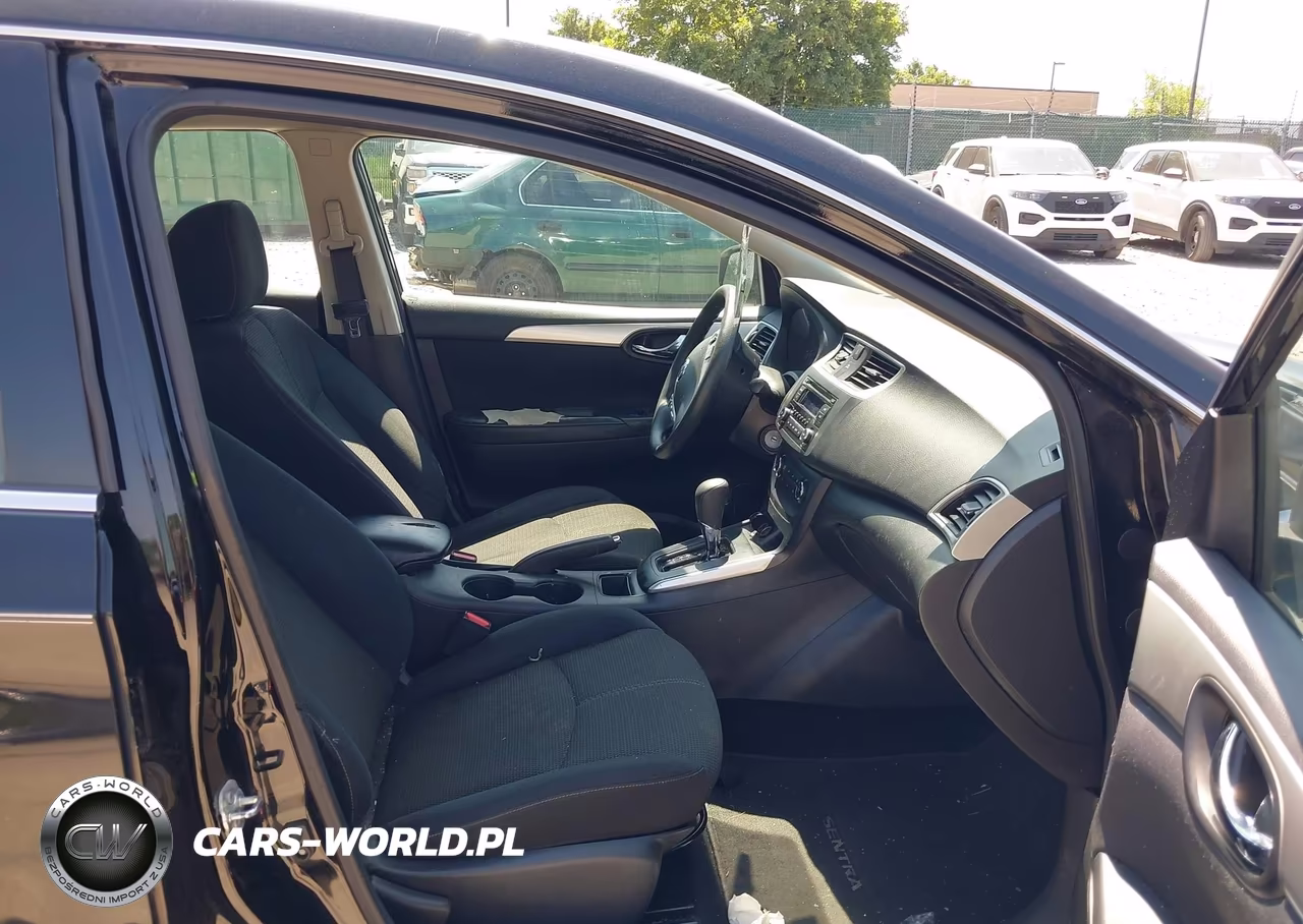 2017 Nissan Sentra S VIN:3N1AB7AP2HY306298 - 5