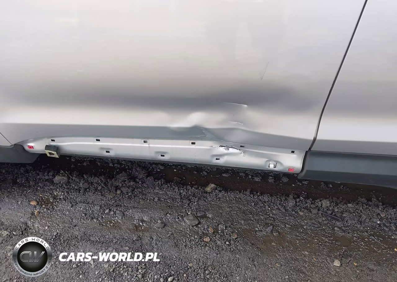 2017 Hyundai Santa Fe Sport 2.4L VIN:5XYZT3LB4HG498254 - 18
