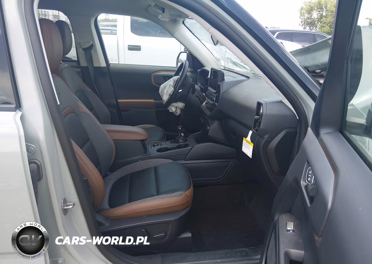 2024 Ford Bronco Sport Outer Banks VIN:3FMCR9C66RRE23293 - 5