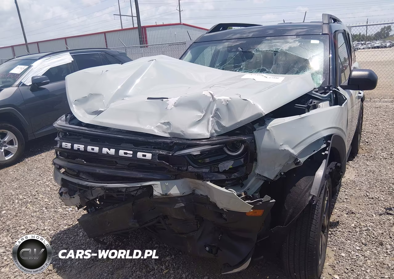 2024 Ford Bronco Sport Outer Banks VIN:3FMCR9C66RRE23293 - 6