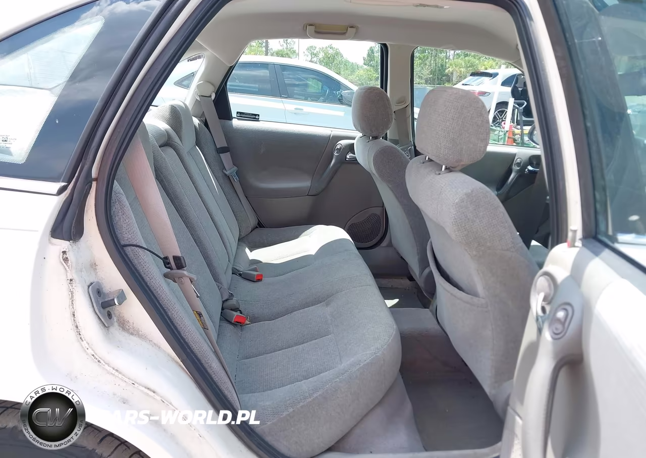 2002 Saturn L-Series L200 VIN:1G8JU54F02Y505023 - 8