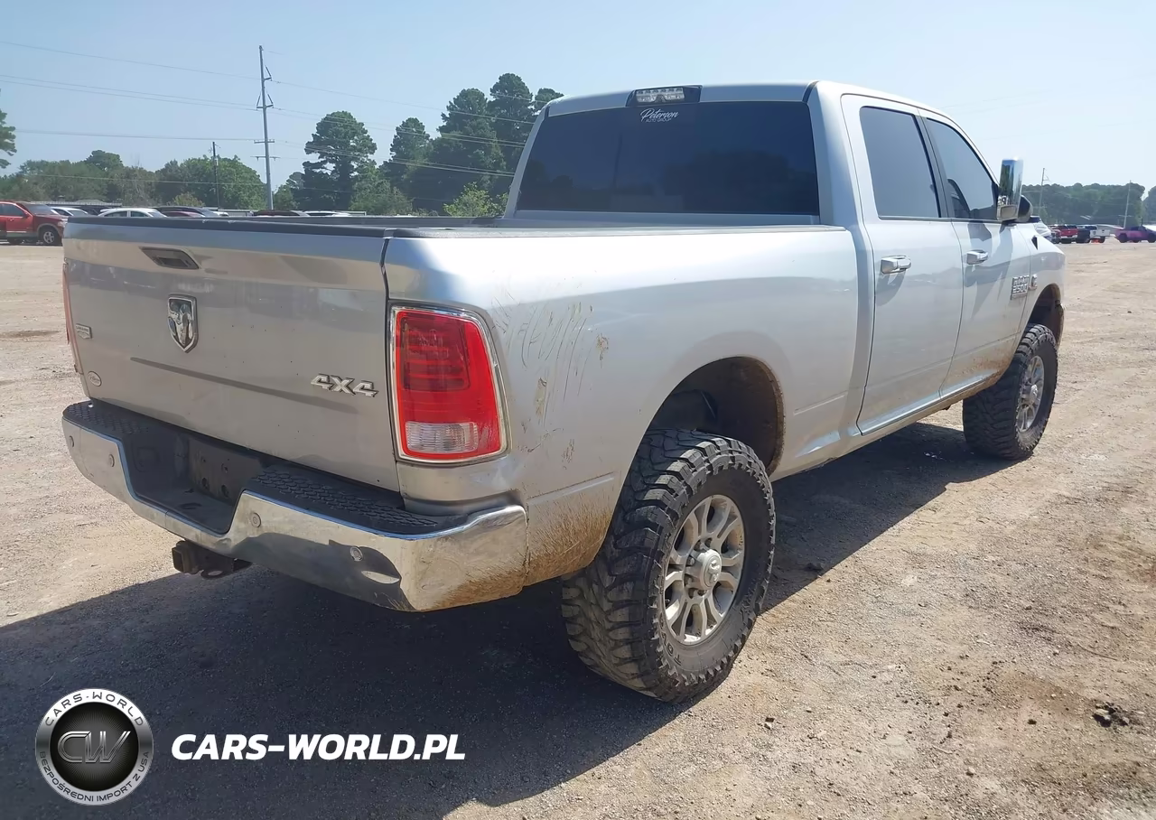 2017 Ram 2500 Laramie 4X4 6'4 Box VIN:3C6UR5FL5HG663858 - 4