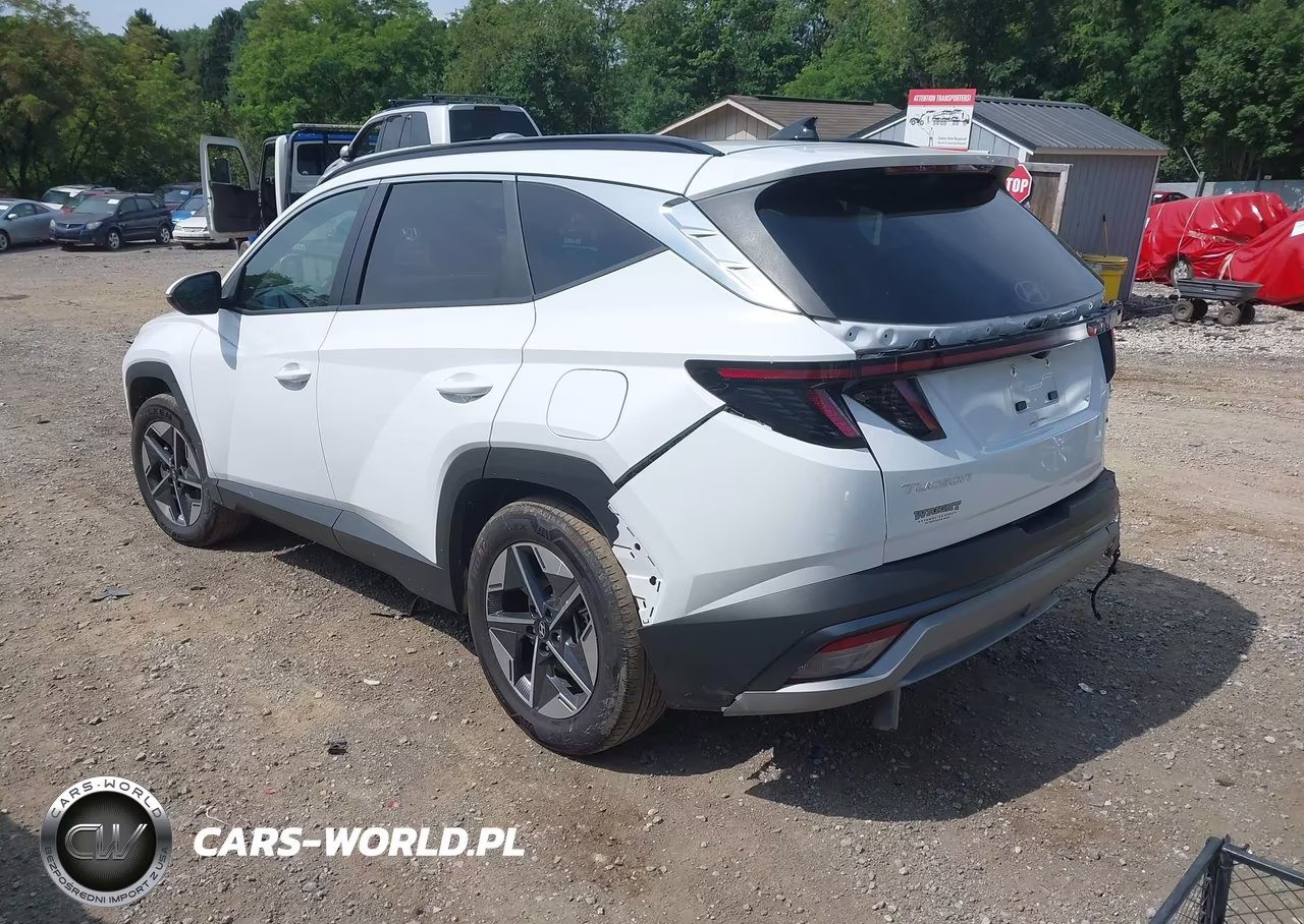 2025 Hyundai Tucson Hybrid Sel Convenience VIN:KM8JCDD11SU390491 - 3