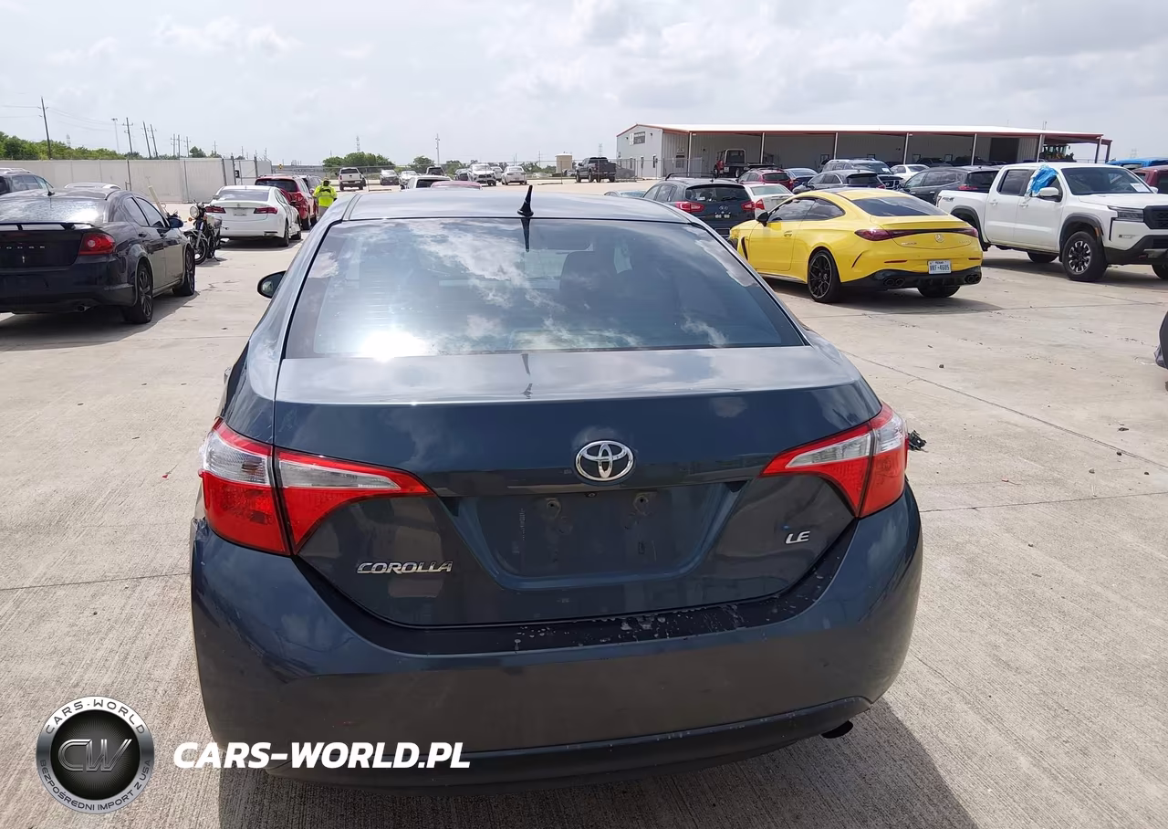 2015 Toyota Corolla Le VIN:2T1BURHE1FC457416 - 17