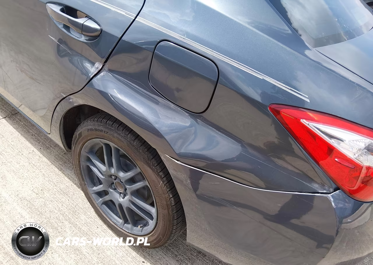 2015 Toyota Corolla Le VIN:2T1BURHE1FC457416 - 18