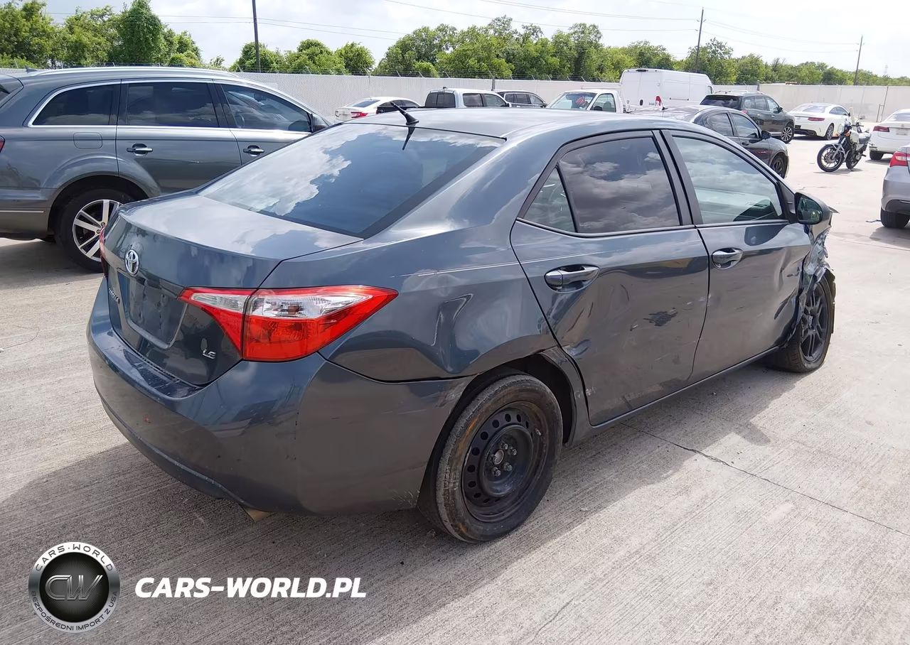2015 Toyota Corolla Le VIN:2T1BURHE1FC457416 - 4