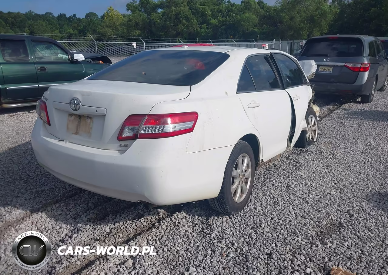 2011 Toyota Camry Le VIN:4T1BF3EK5BU637007 - 4