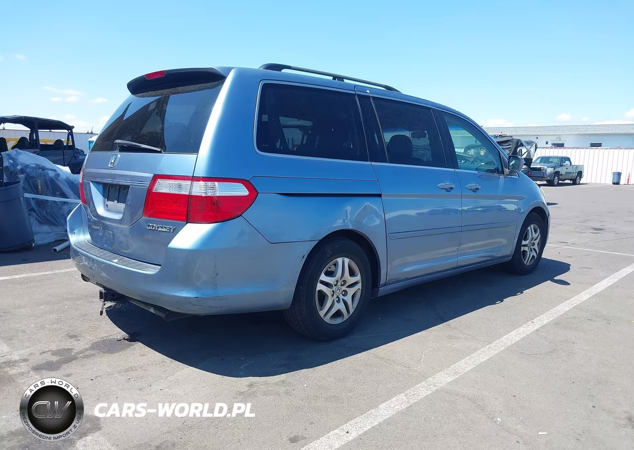 2005 Honda Odyssey Ex-L VIN:5FNRL38725B041370 - 4