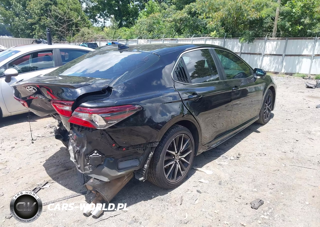 2021 Toyota Camry Se VIN:4T1T11AK7MU469631 - 4