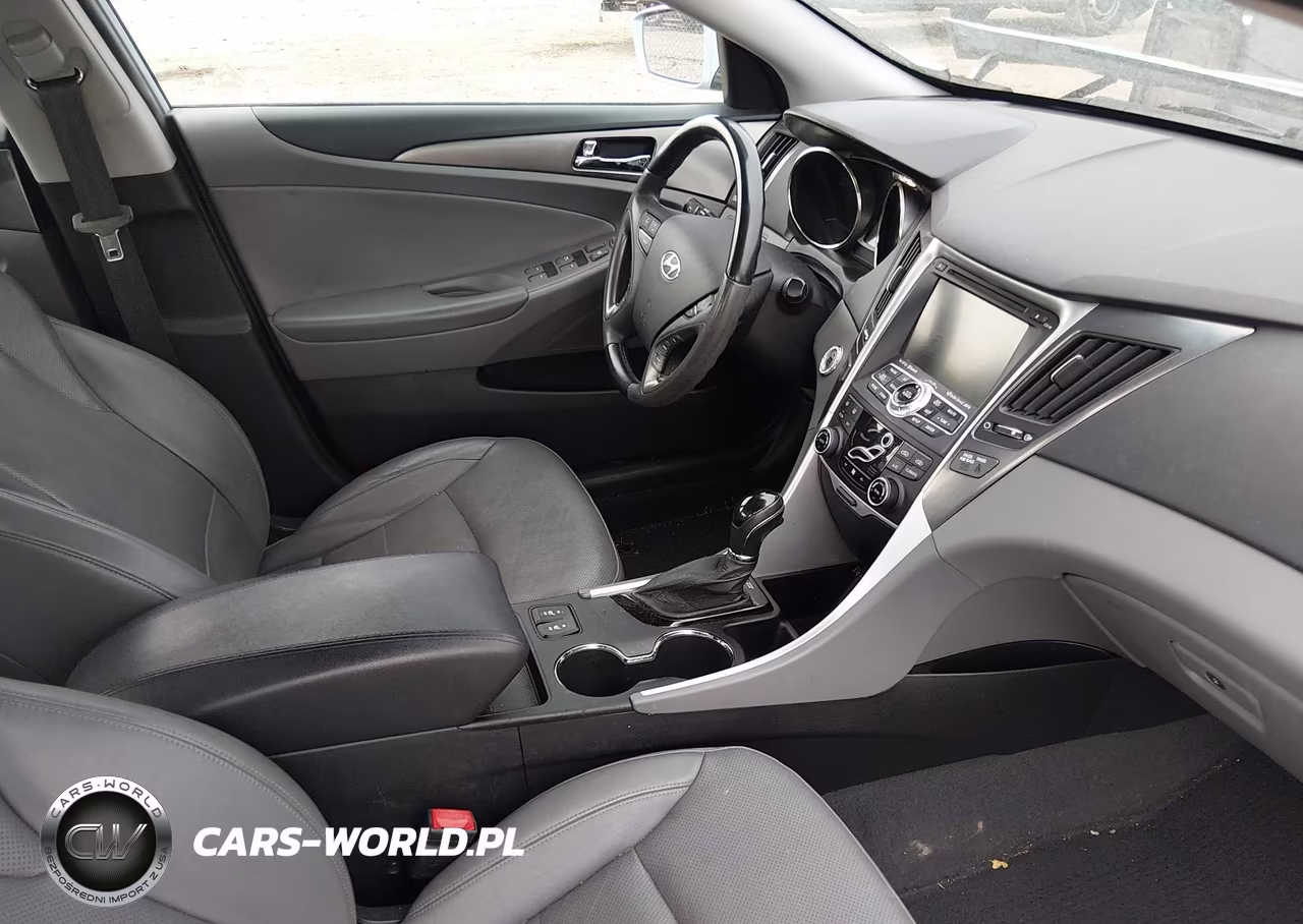 2011 Hyundai Sonata Hybrid VIN:KMHEC4A45BA011039 - 5