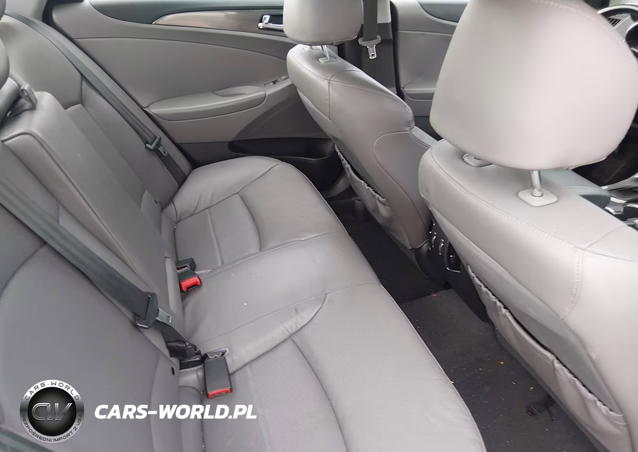 2011 Hyundai Sonata Hybrid VIN:KMHEC4A45BA011039 - 8