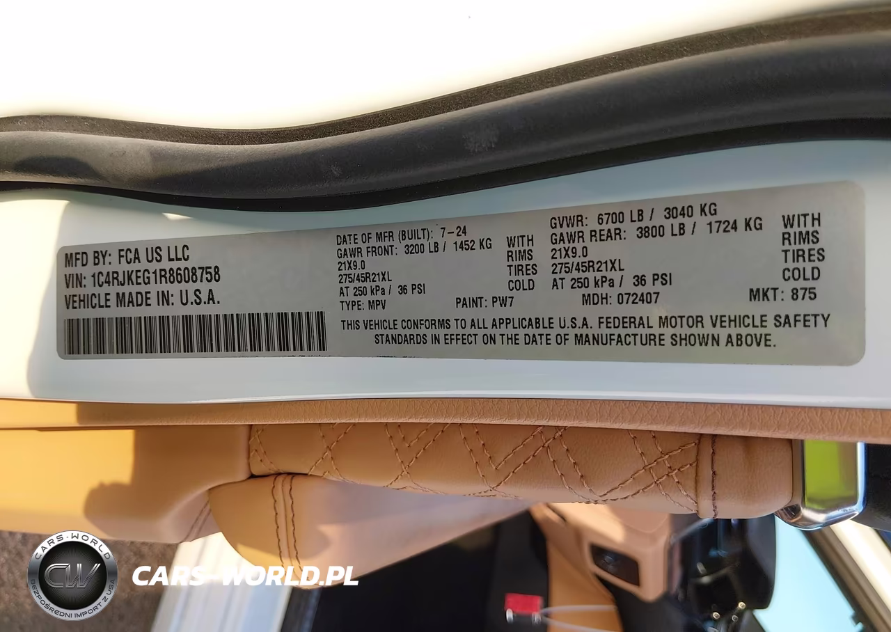 2024 Jeep Grand Cherokee L Summit Reserve 4X4 VIN:1C4RJKEG1R8608758 - 9