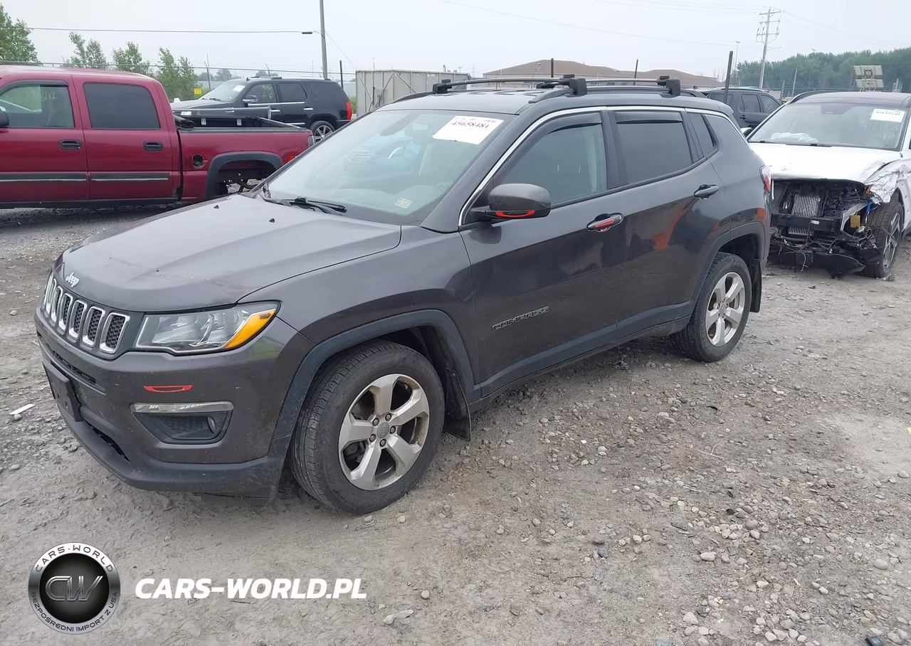 2019 Jeep Compass Latitude 4X4 VIN:3C4NJDBB0KT645651 - 2