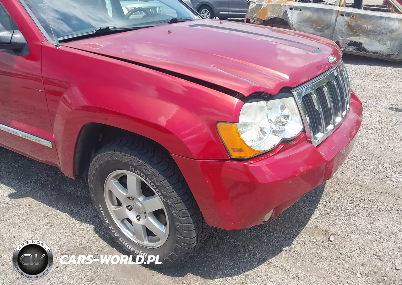 2010 Jeep Grand Cherokee Laredo VIN:1J4PS4GK5AC121219 - 13