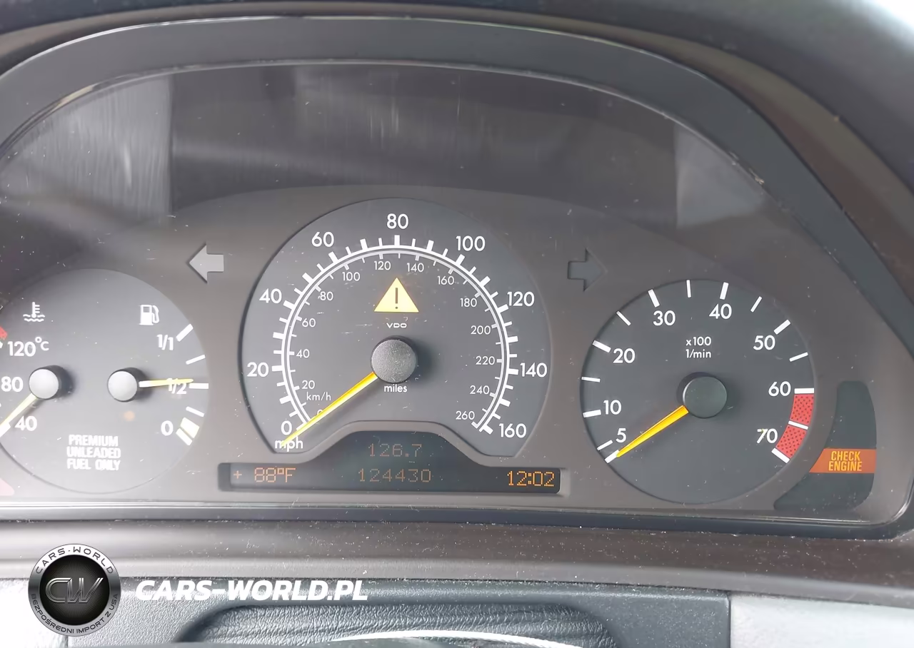 1998 Mercedes-Benz E 320 VIN:WDBJF65F8WA697230 - 7