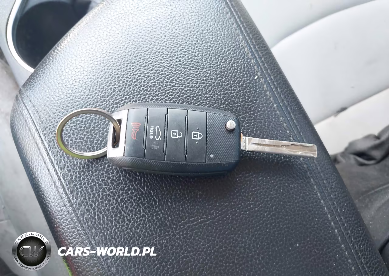 2015 Kia Optima Lx VIN:5XXGM4A75FG371359 - 11