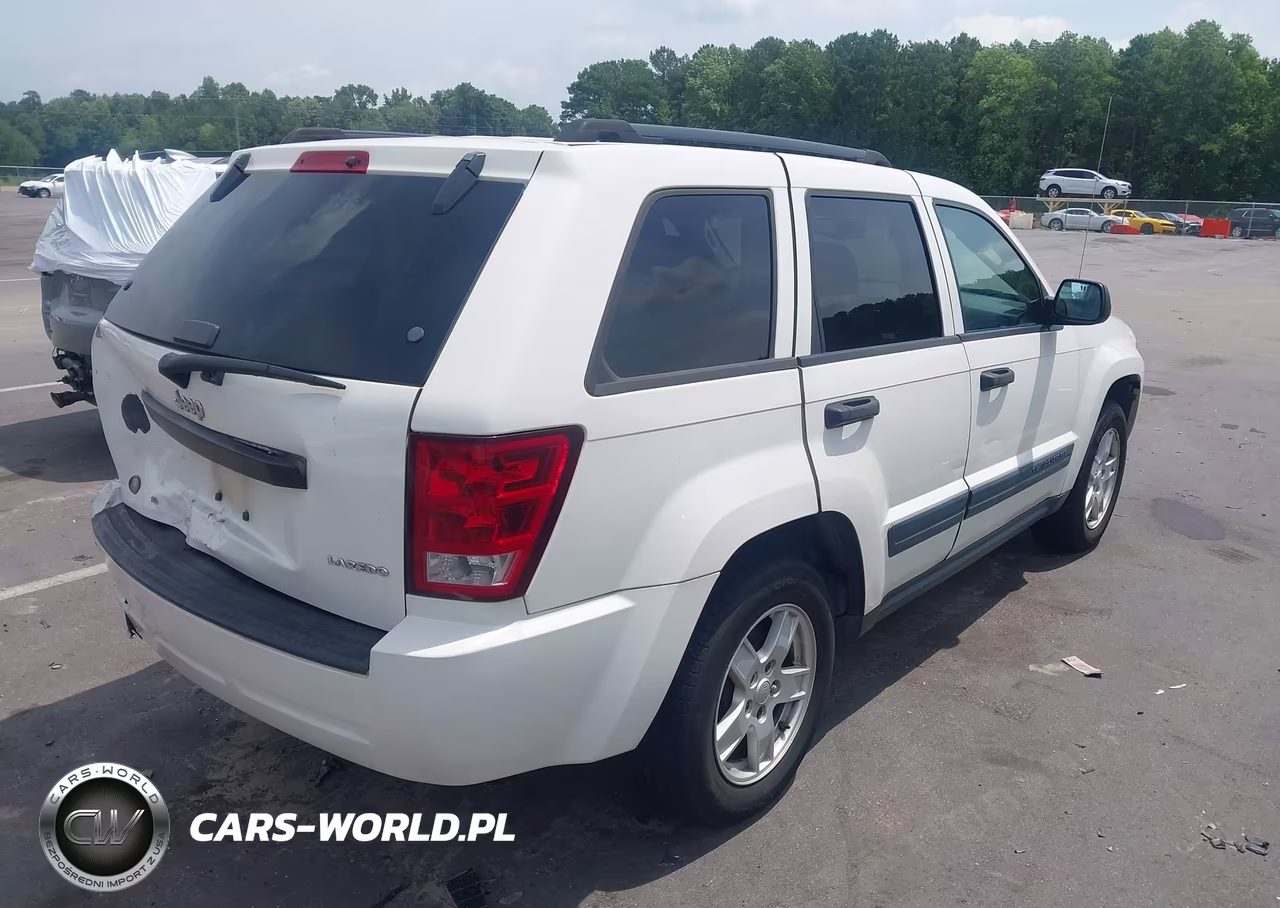 2005 Jeep Grand Cherokee Laredo VIN:1J4GS48KX5C511186 - 4