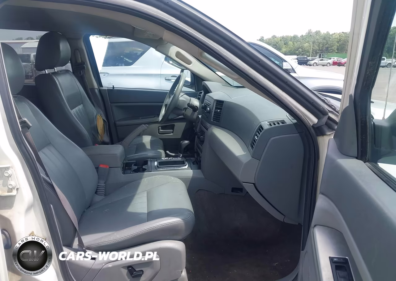 2005 Jeep Grand Cherokee Laredo VIN:1J4GS48KX5C511186 - 5
