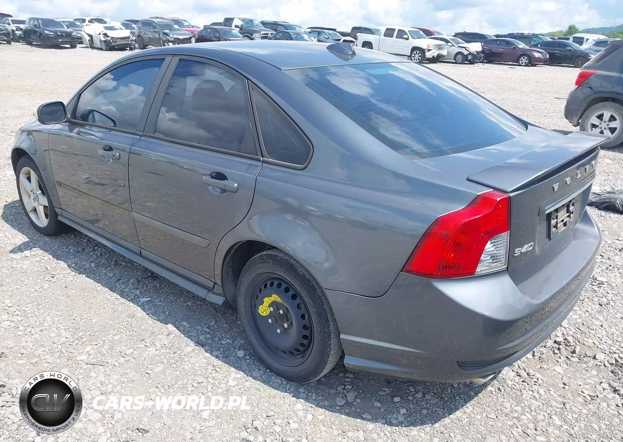 2009 Volvo S40 T5 R-Design VIN:YV1MS672692464878 - 3