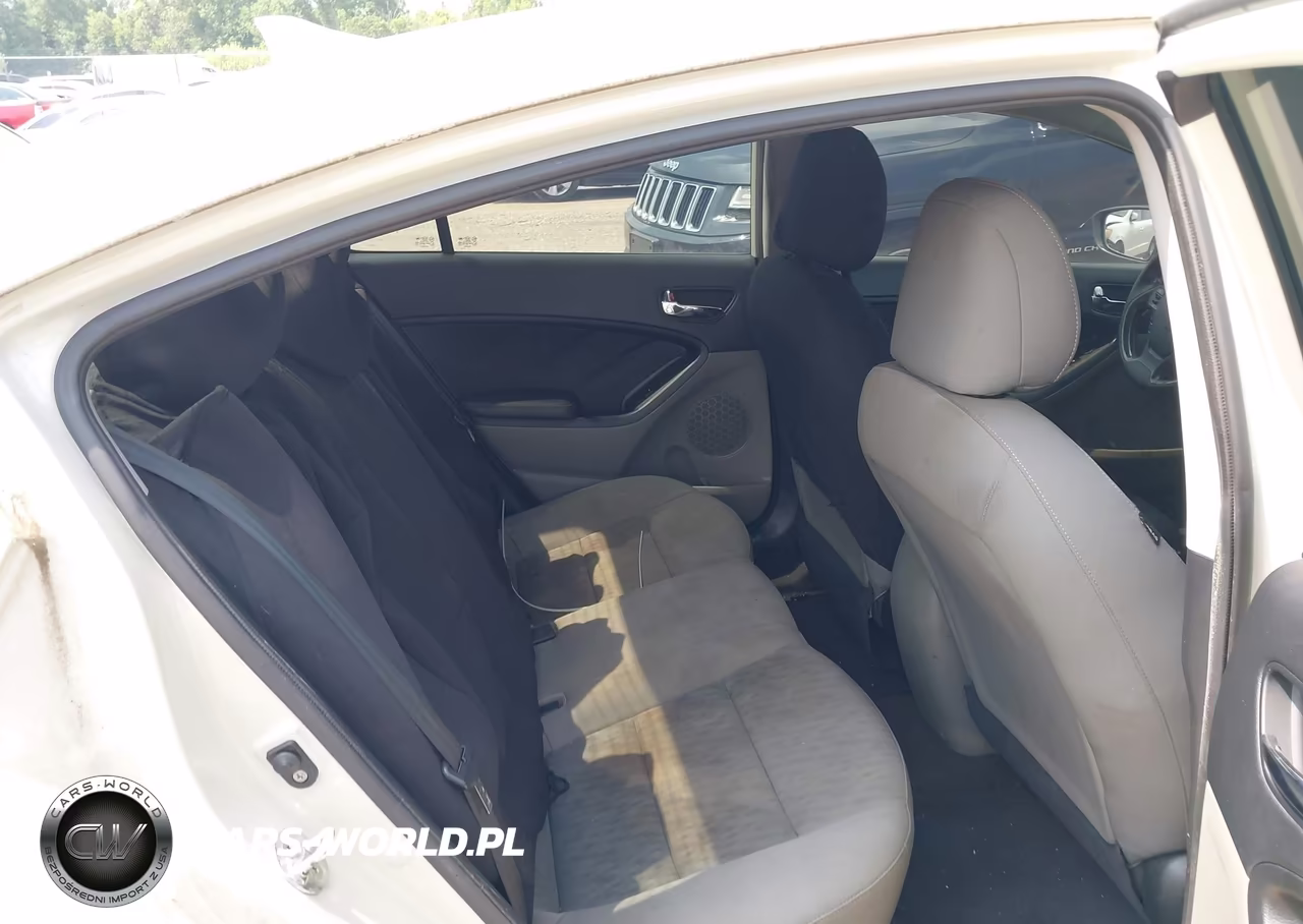 2015 Kia Forte Lx VIN:KNAFK4A69F5331523 - 8