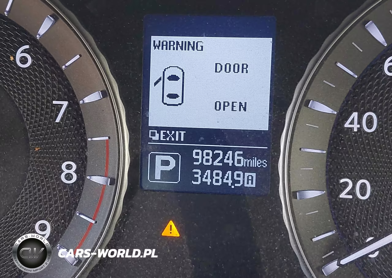 2018 Infiniti Q70L 3.7X Luxe VIN:JN1BY1PR4JM370263 - 15