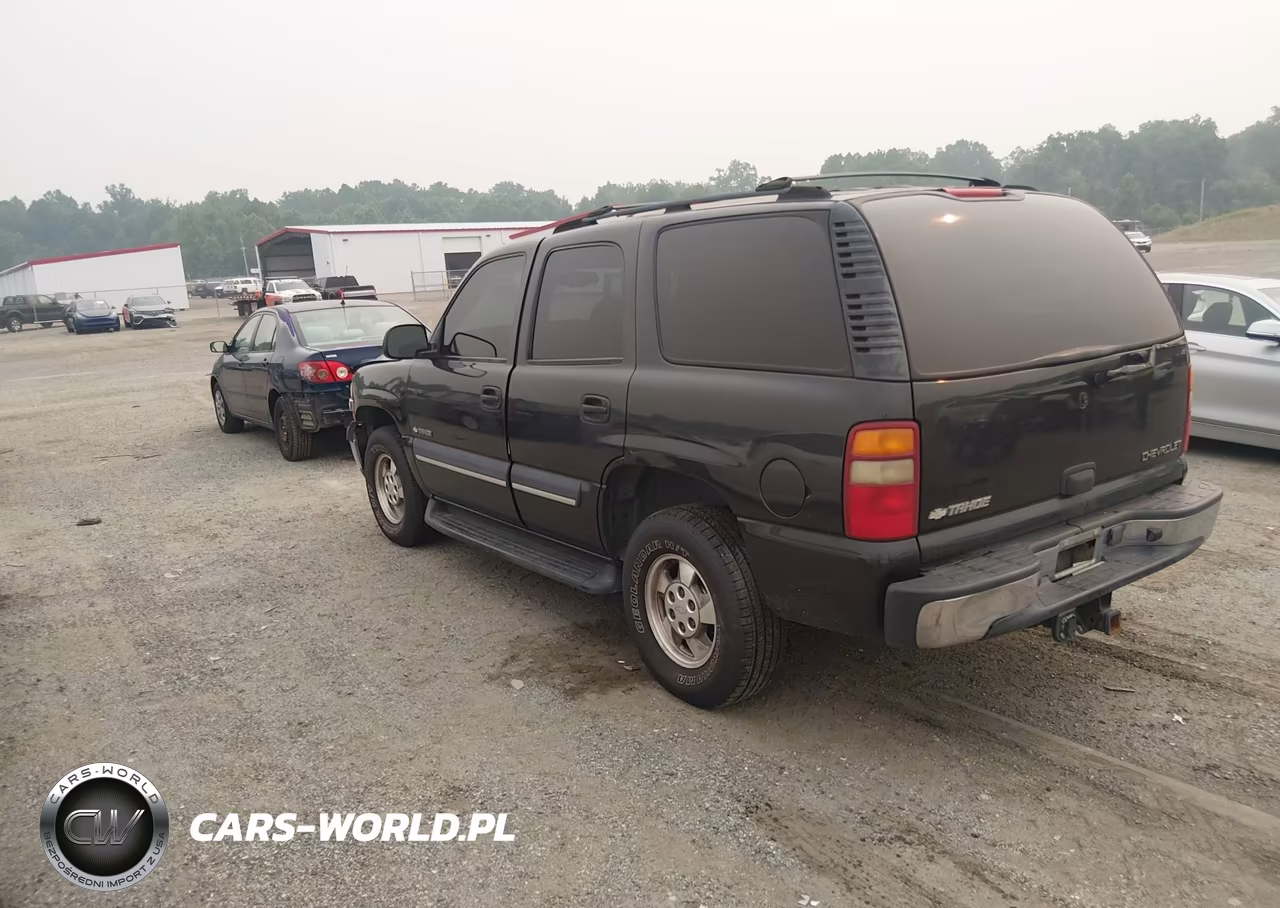 2003 Chevrolet Tahoe Ls VIN:1GNEC13V93R291499 - 3