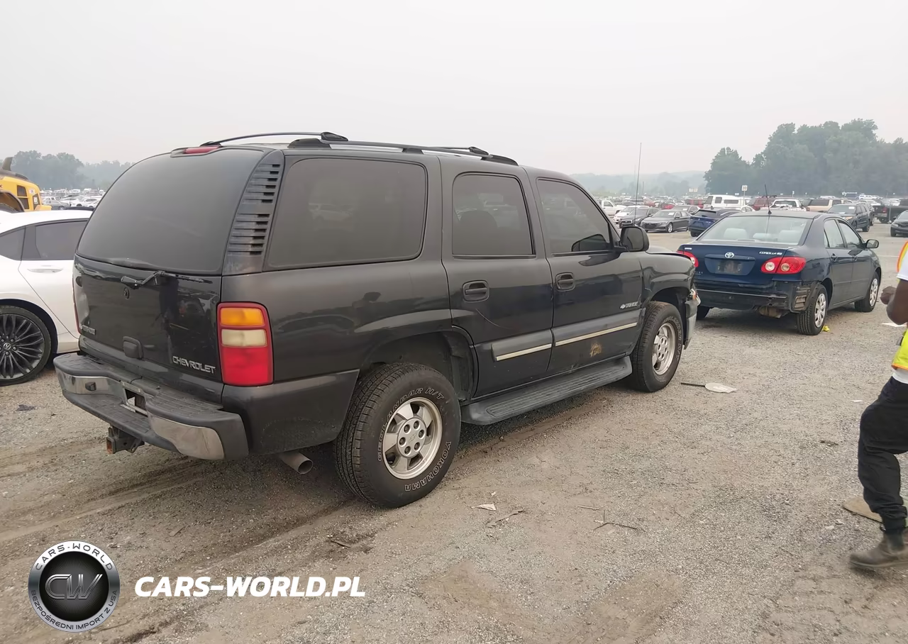 2003 Chevrolet Tahoe Ls VIN:1GNEC13V93R291499 - 4