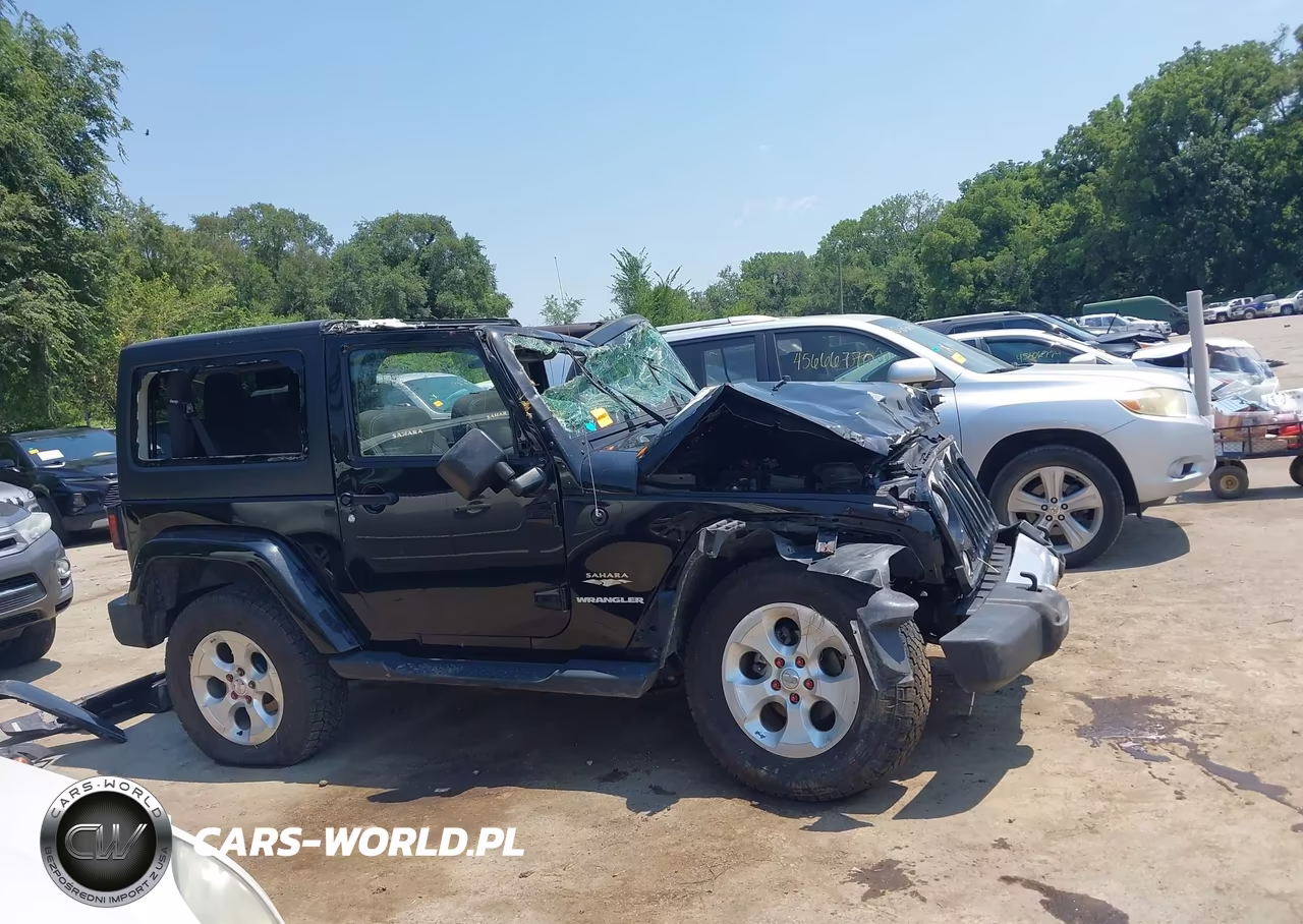 2015 Jeep Wrangler Sahara VIN:1C4AJWBG8FL735962 - 14