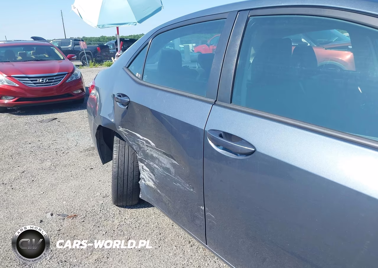 2014 Toyota Corolla S Plus VIN:5YFBURHE3EP096978 - 6
