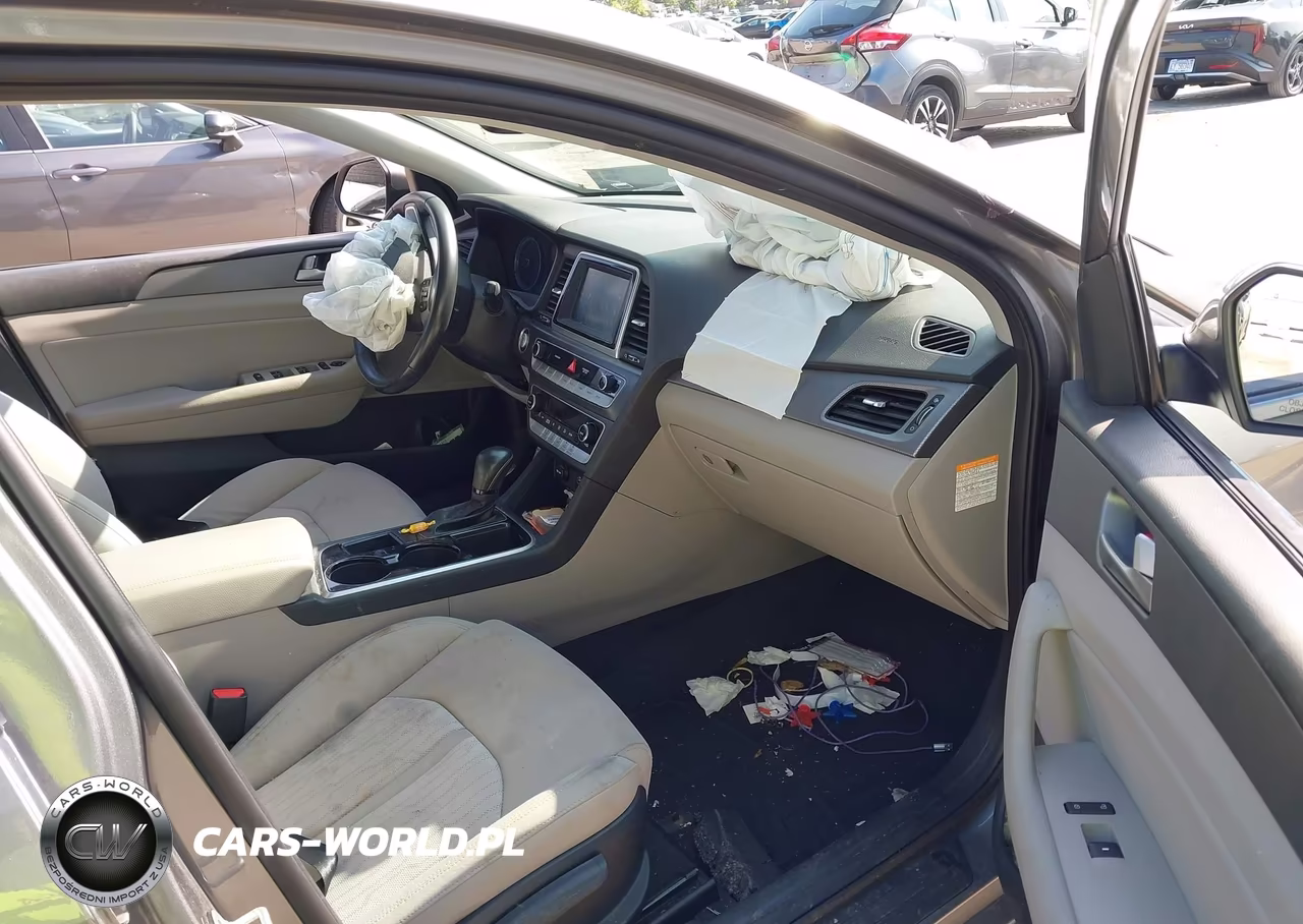 2018 Hyundai Sonata Hybrid Se VIN:KMHE24L38JA086789 - 5