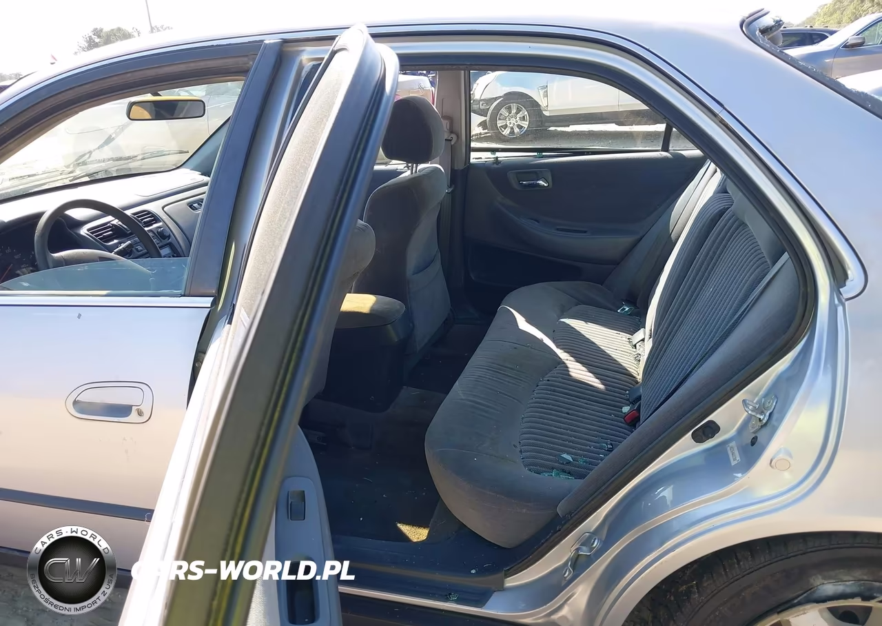 1998 Honda Accord Lx VIN:1HGCG564XWA213820 - 8