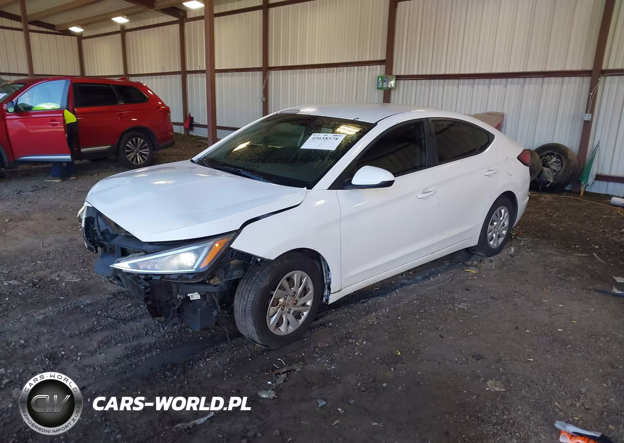 2019 Hyundai Elantra Se VIN:5NPD74LF8KH439733 - 2