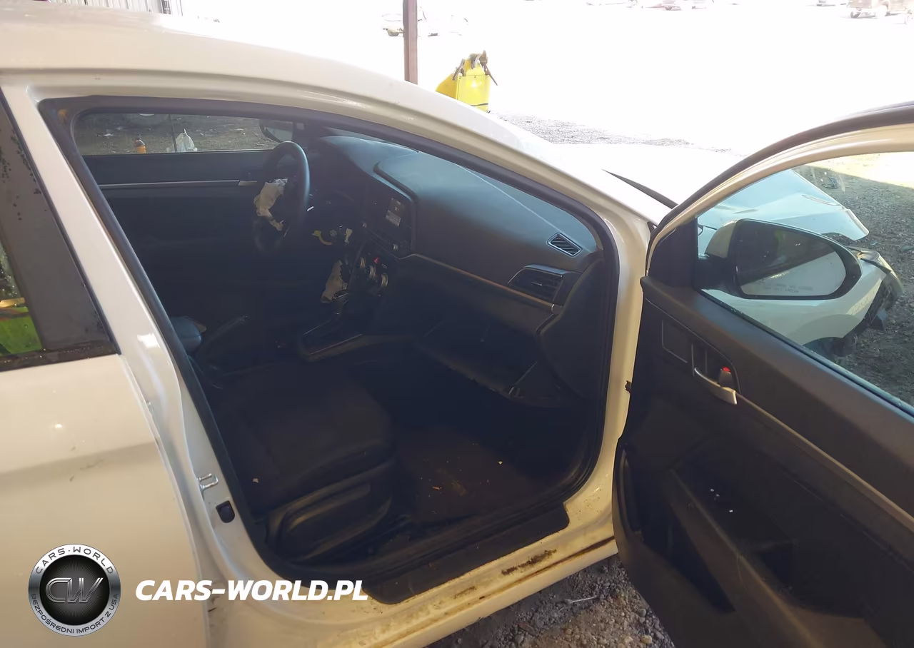 2019 Hyundai Elantra Se VIN:5NPD74LF8KH439733 - 5