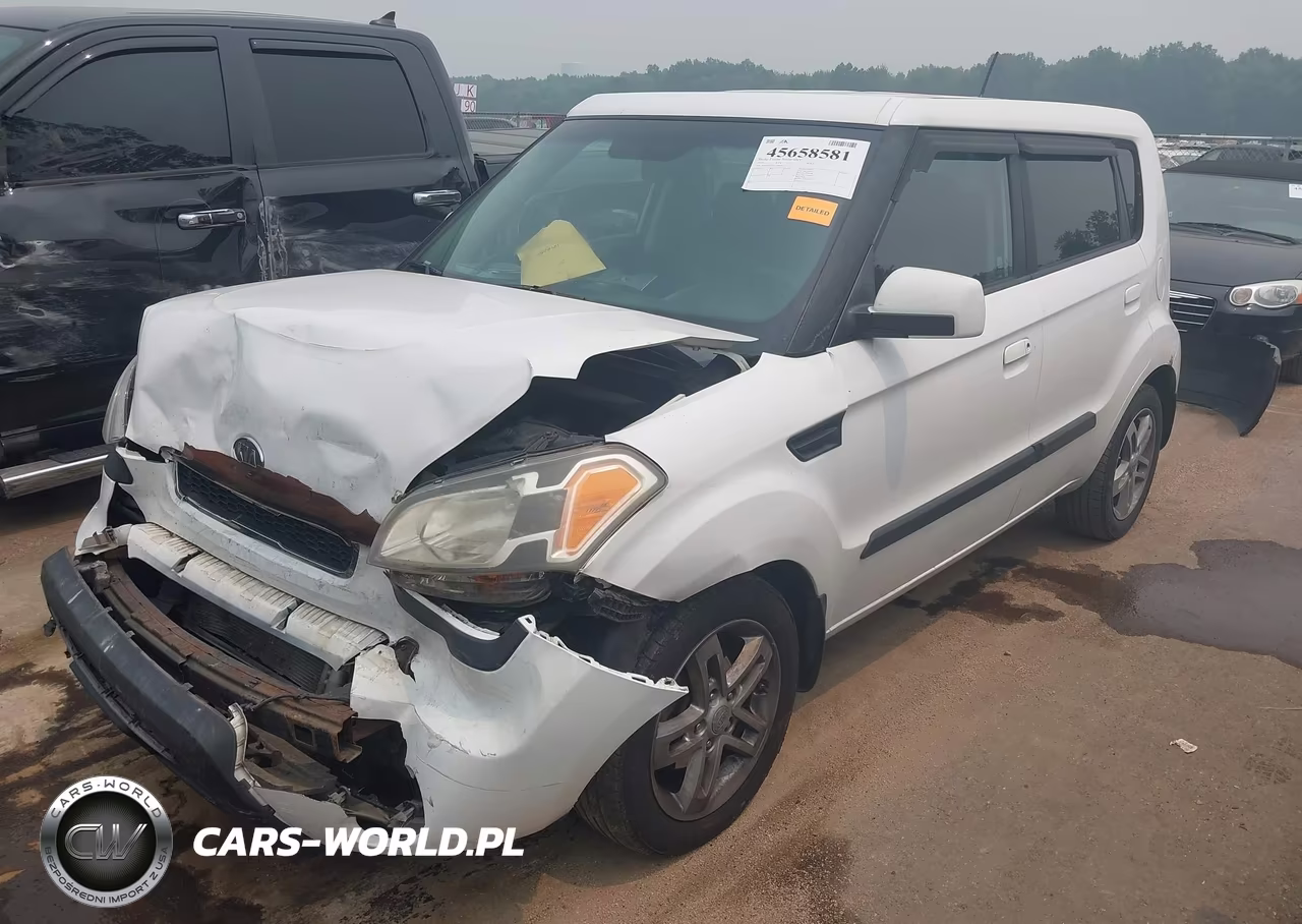 2010 Kia Soul + VIN:KNDJT2A24A7703455 - 2