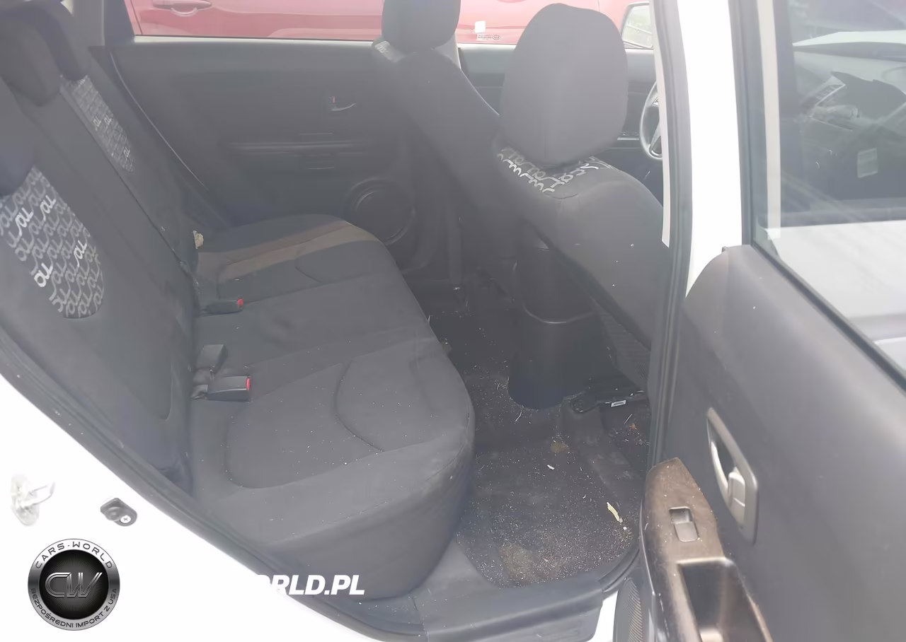 2010 Kia Soul + VIN:KNDJT2A24A7703455 - 8