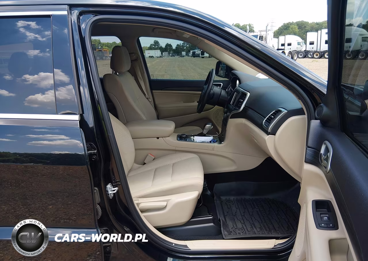 2019 Jeep Grand Cherokee Laredo E 4X4 VIN:1C4RJFAG3KC754160 - 5