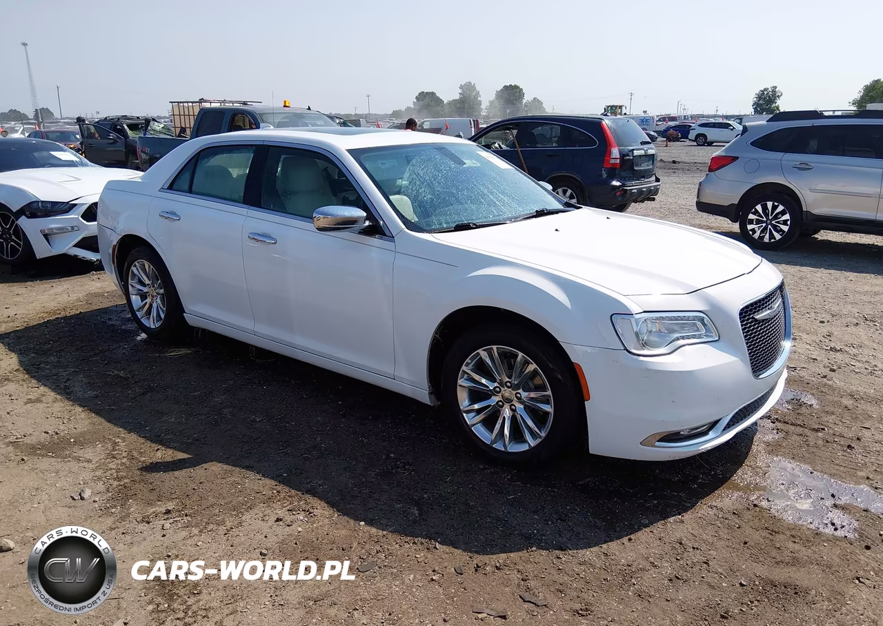 2016 Chrysler 300C – zdjęcie 1 z 17