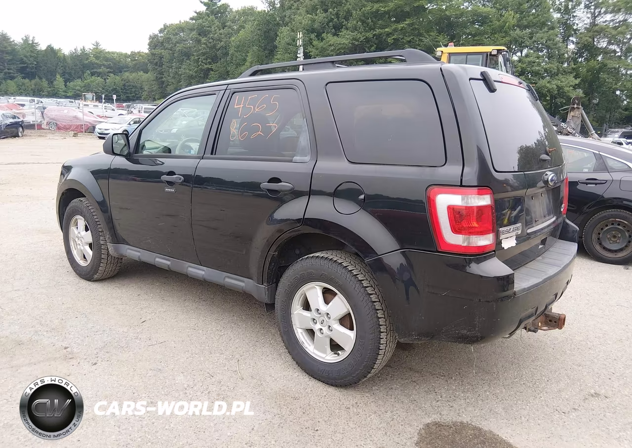 2012 Ford Escape Xlt VIN:1FMCU0DG3CKC18141 - 3
