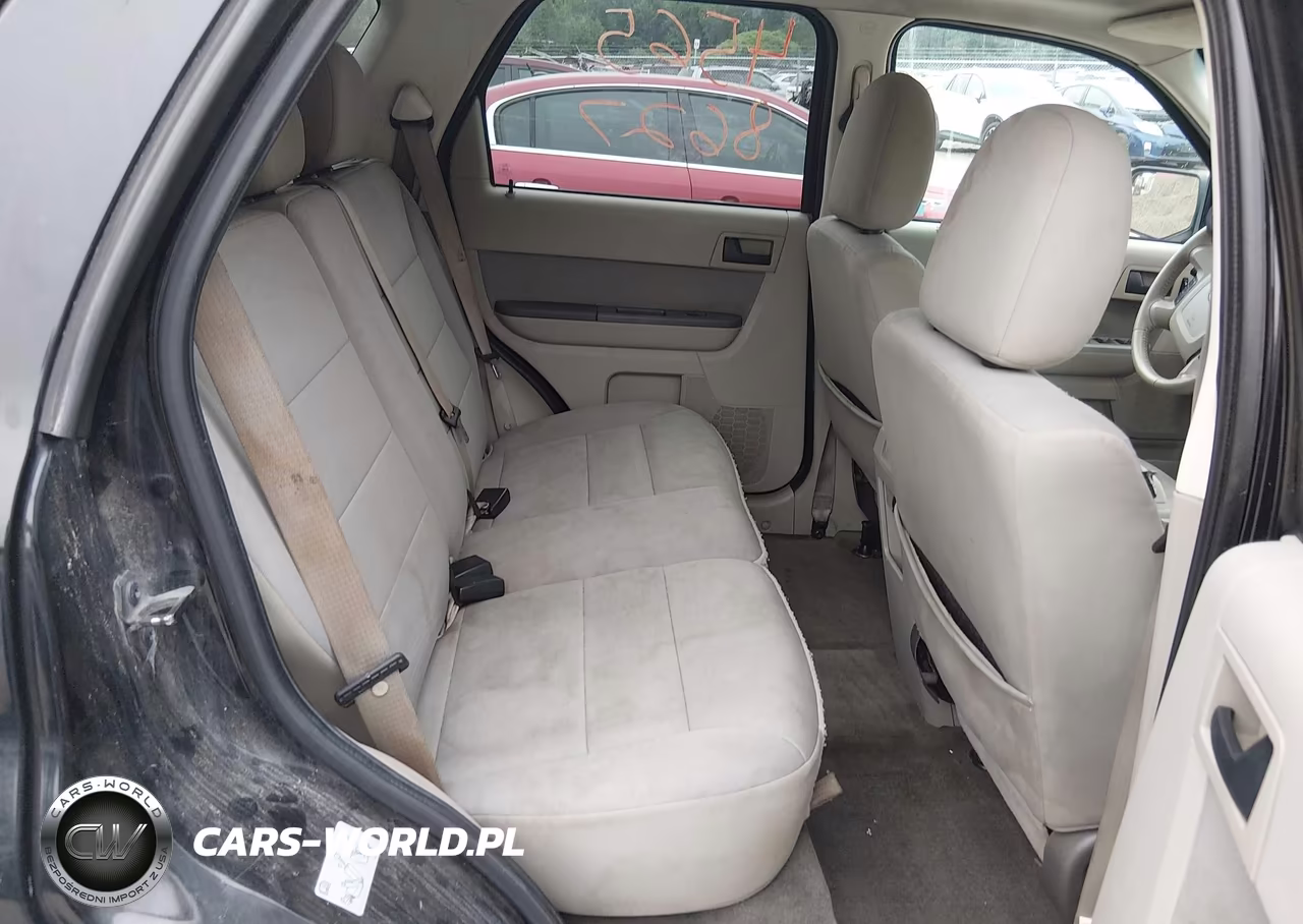 2012 Ford Escape Xlt VIN:1FMCU0DG3CKC18141 - 8