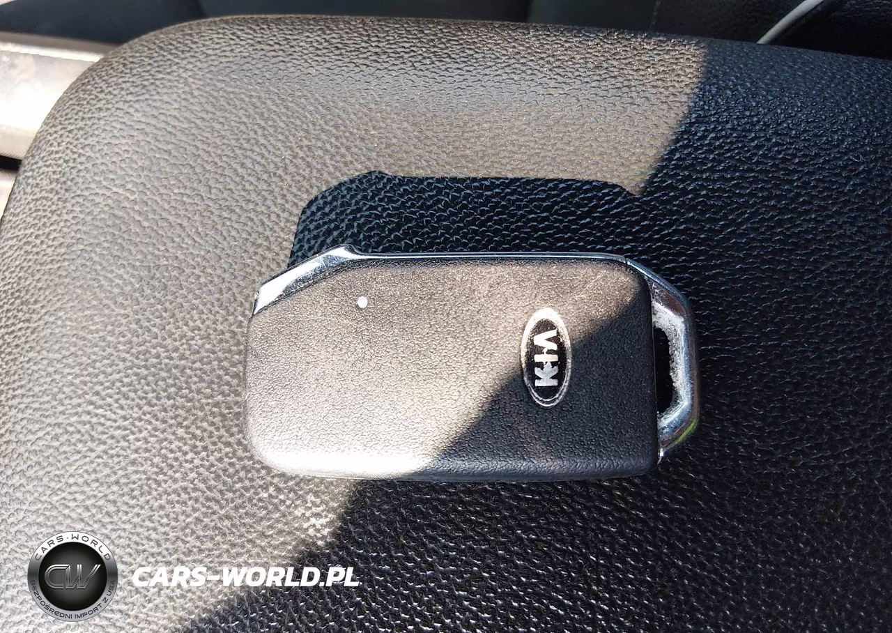 2020 Kia Forte Gt-Line VIN:3KPF34AD7LE150385 - 11