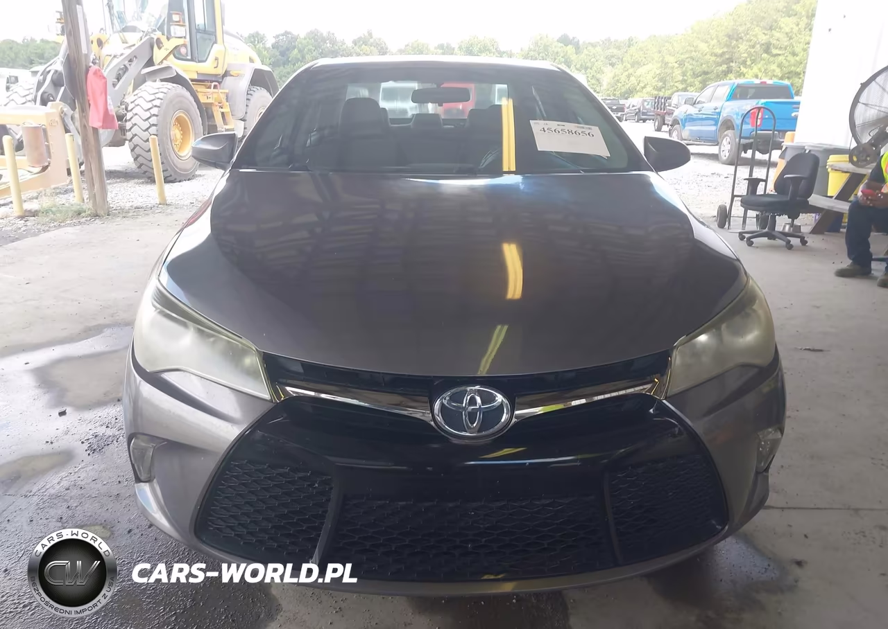 2016 Toyota Camry Xse VIN:4T1BF1FK9GU516264 - 12