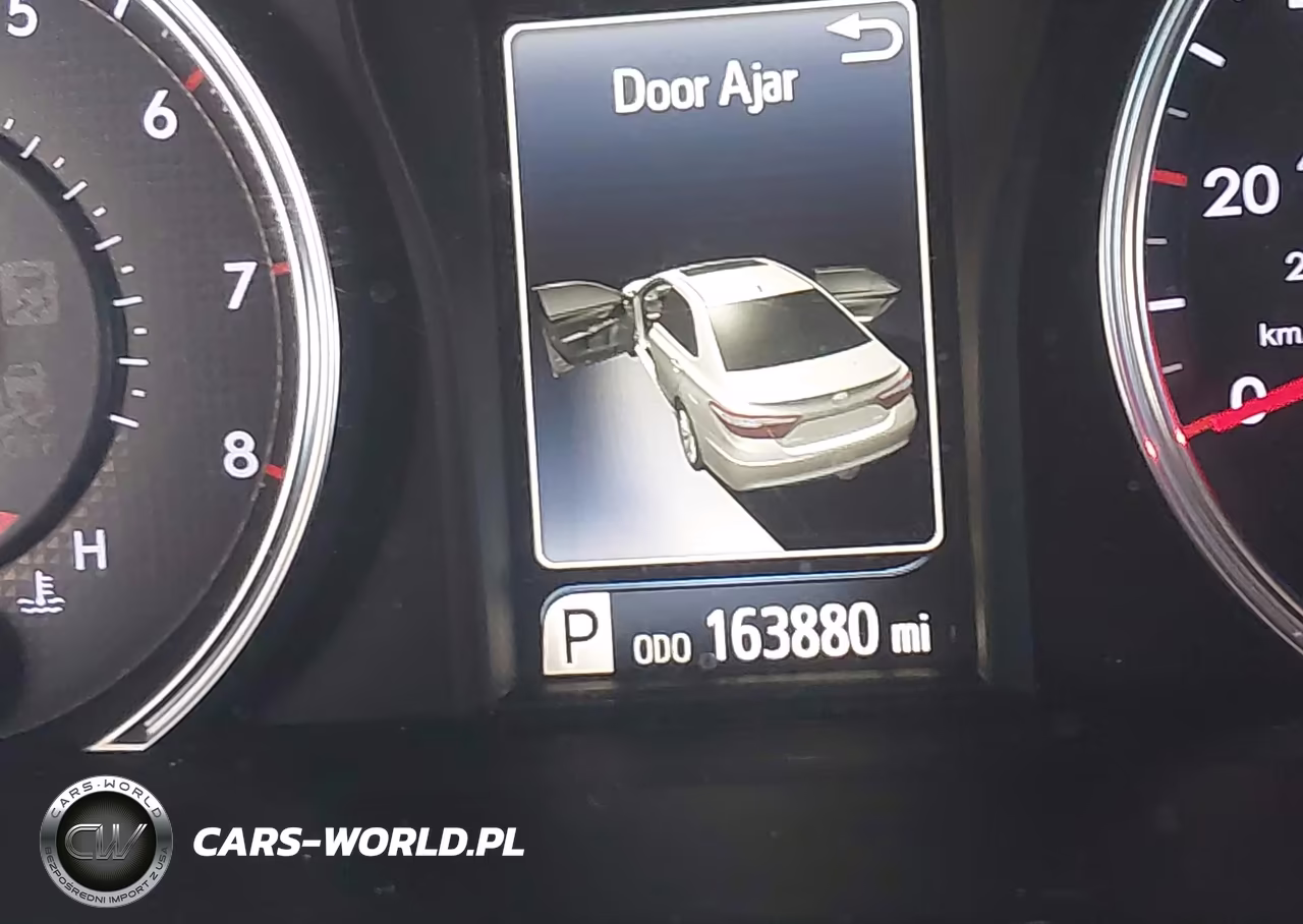 2016 Toyota Camry Xse VIN:4T1BF1FK9GU516264 - 15
