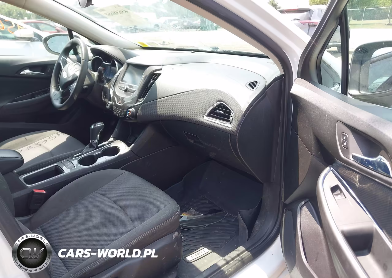 2018 Chevrolet Cruze Lt Auto VIN:3G1BE6SM0JS641293 - 5