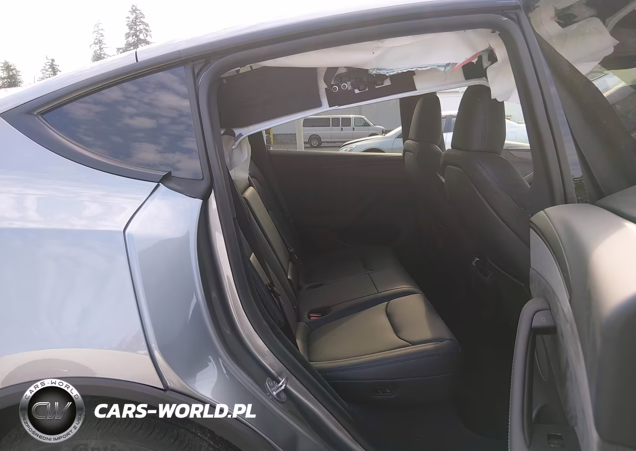 2026 Tesla Model Y All-Wheel Drive-Long Range Launch Series-Premium All-Wheel Drive VIN:7SAYGDEE7TF635896 - 21